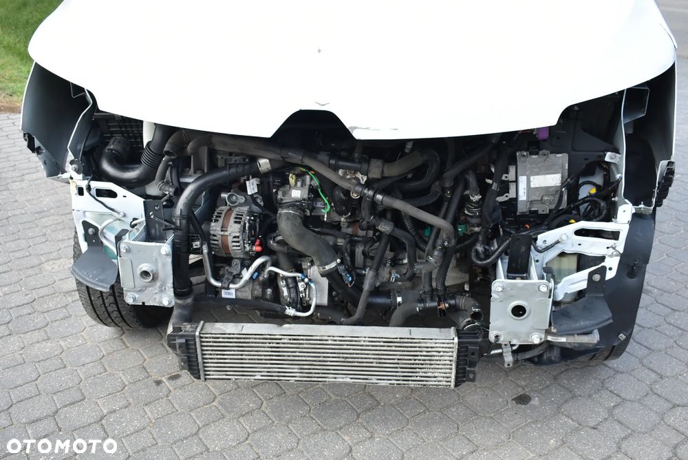 Renault MASTER L3H2 2023/2024 - 11