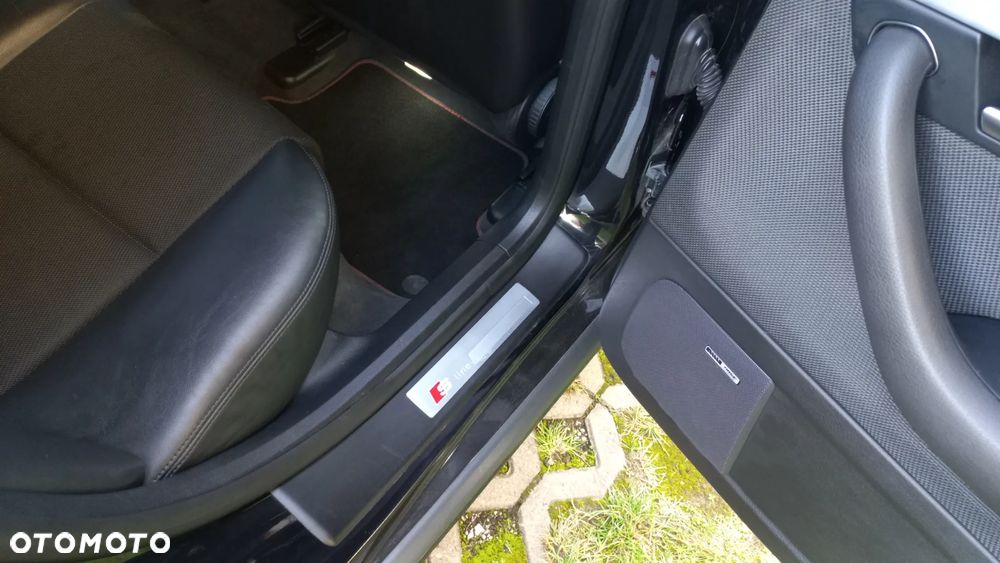 Audi A4 Limousine 2 - 23