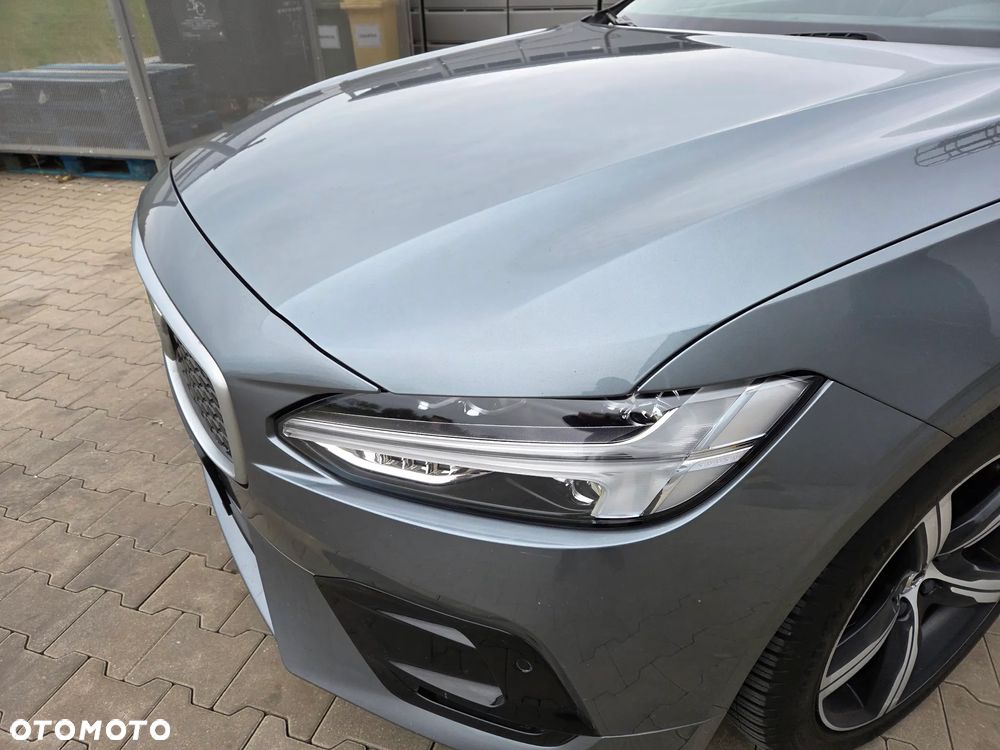 Volvo V90 - 10