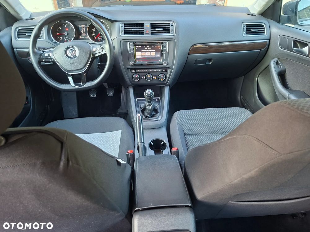 Volkswagen Jetta 2.0 TDI DPF BMT Comfortline - 14