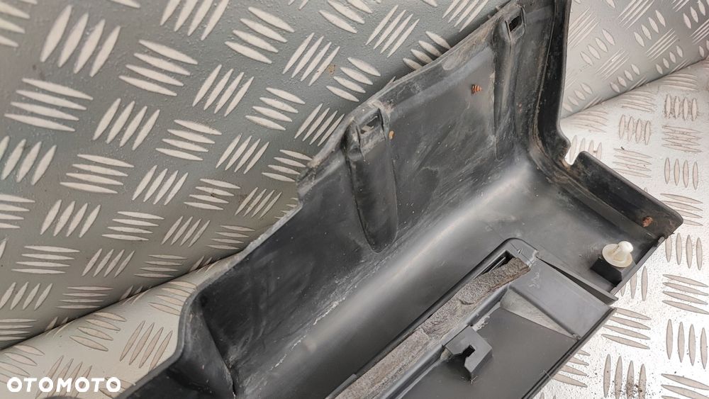 9650947477 próg listwa progowa prawa przednia tylna nakładka CITROEN C6 - 9