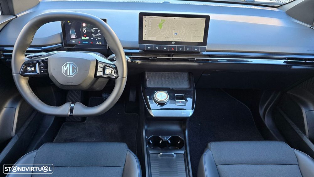 MG MG4 64 kWh Luxury - 10