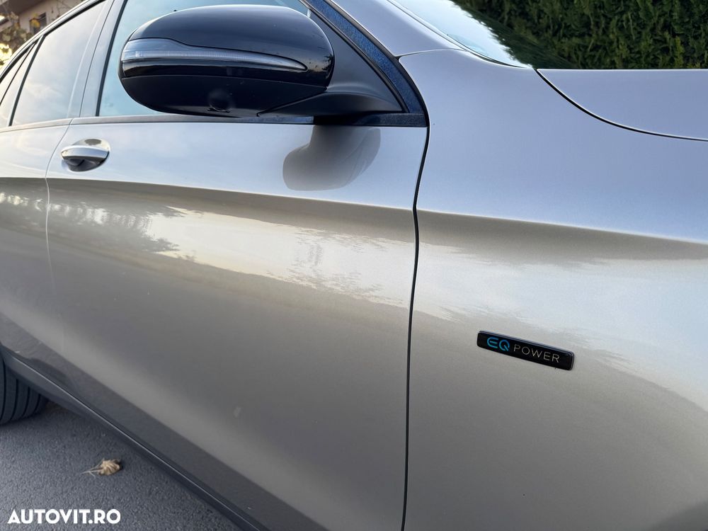 Mercedes-Benz GLC 300 e 4MATIC - 4