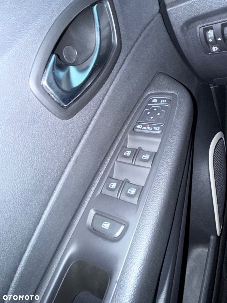 Renault Captur (ENERGY) TCe 90 INTENS - 21