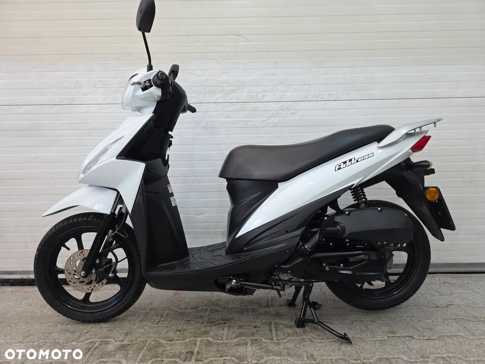 Suzuki Address - 1