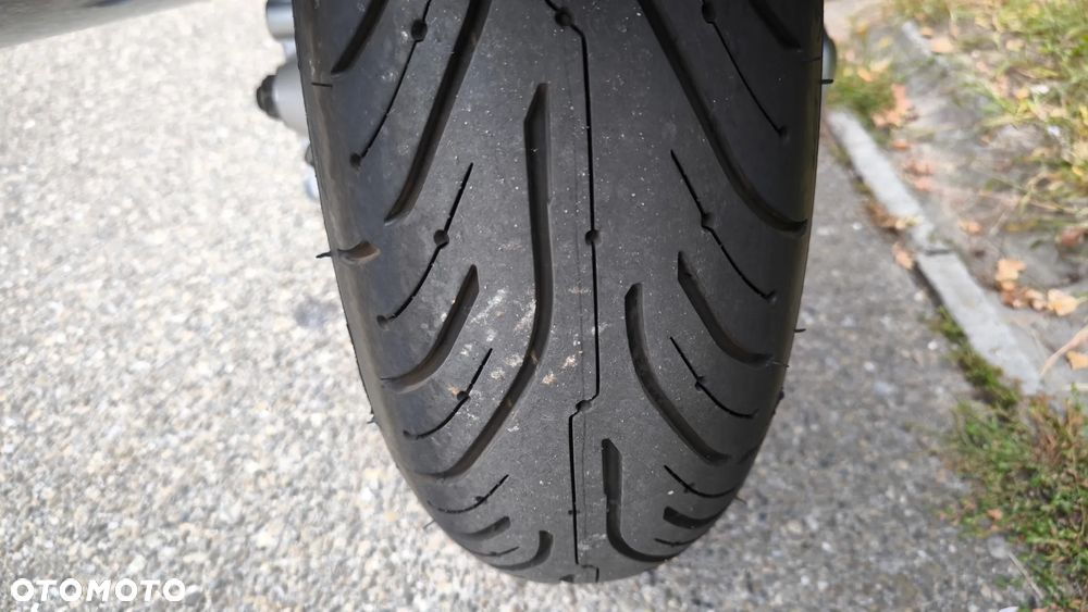 Yamaha FJR - 34