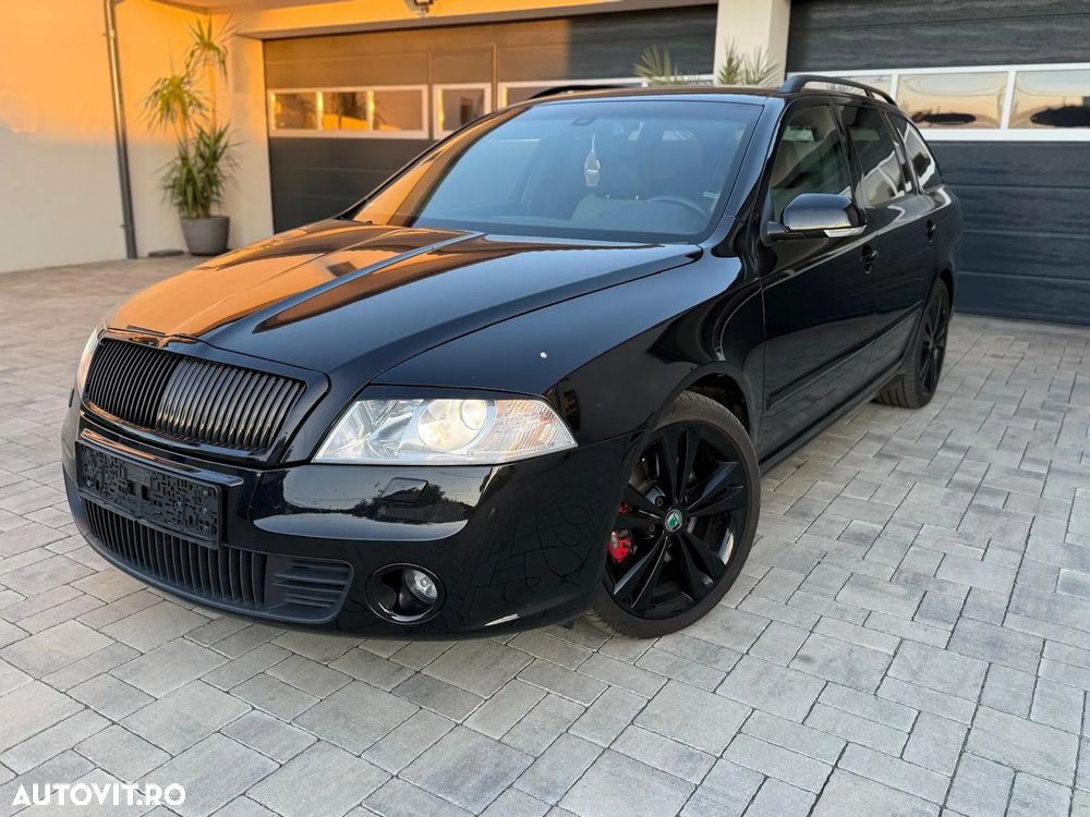 Skoda Octavia Combi 2.0 TFSI RS - 1