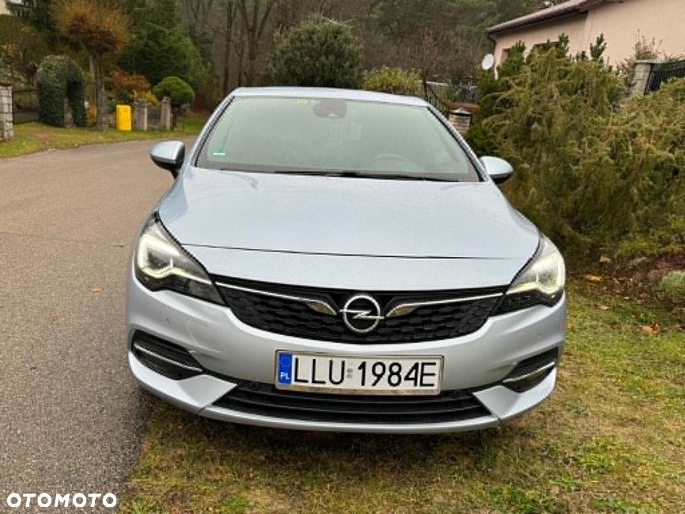 Opel Astra 1.2 T Ultimate S&S - 4