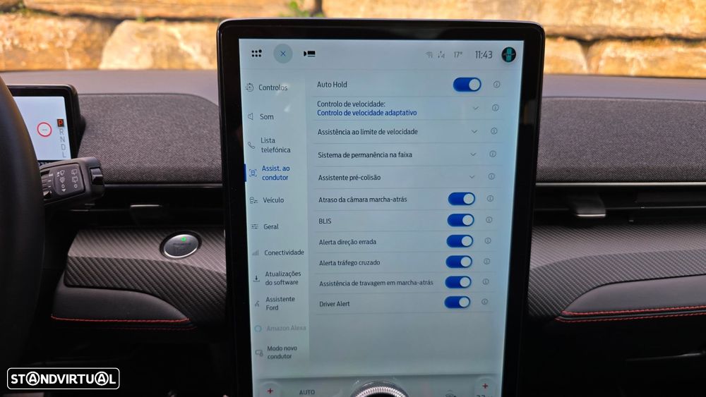 Ford Mustang Mach-E 98.7 kWh Premium AWD - 34