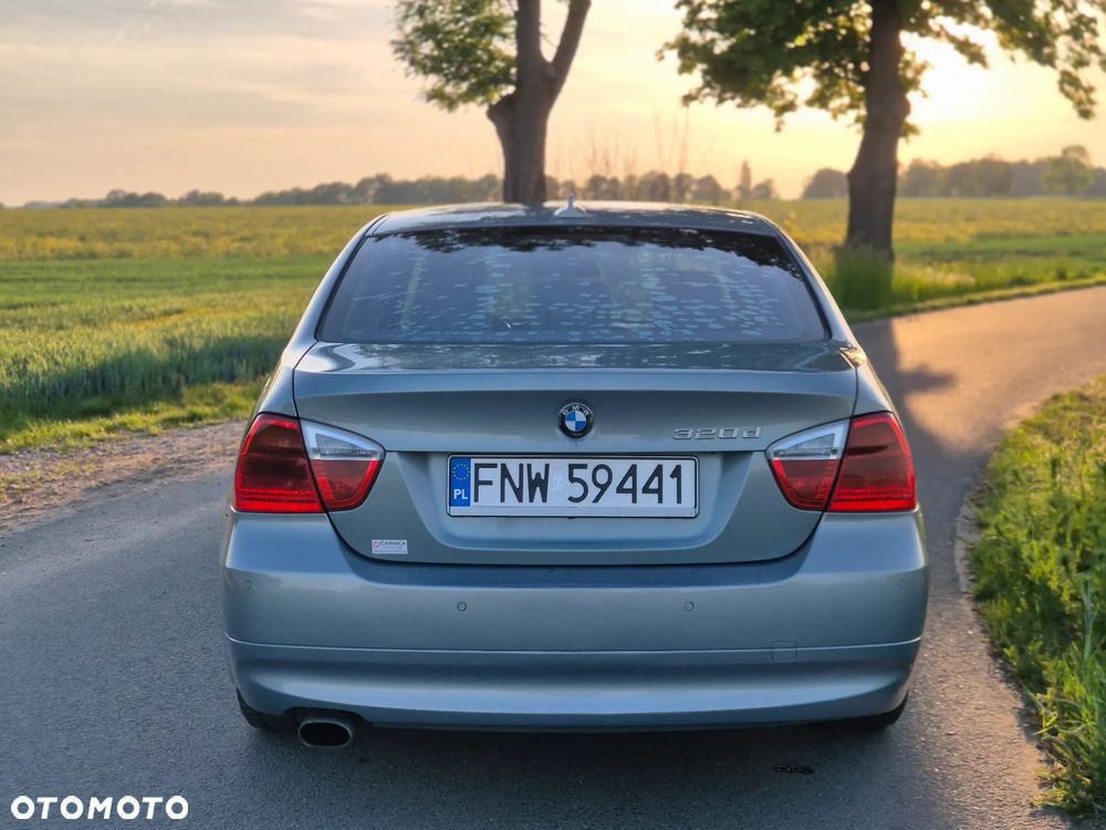 BMW Seria 3 320d - 7