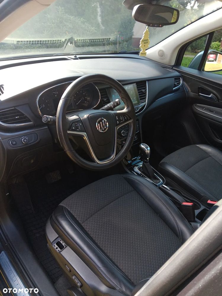 Buick Encore - 8