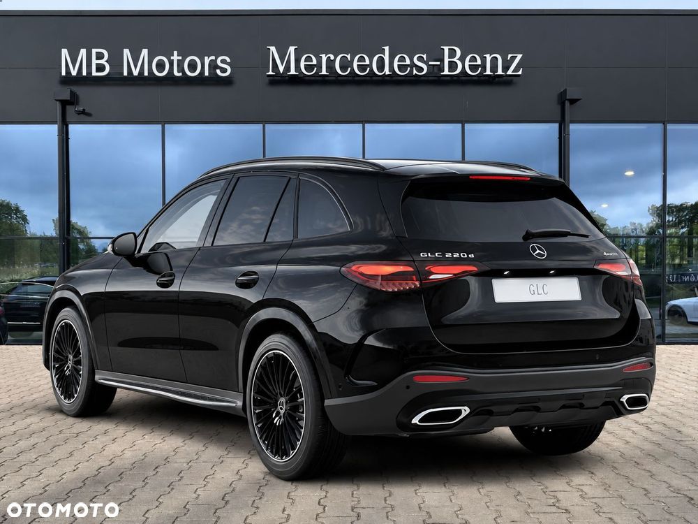 Mercedes-Benz GLC - 4