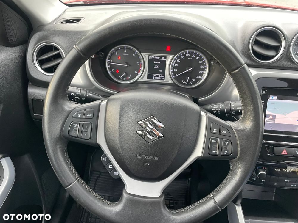 Suzuki Vitara 1.6 DDiS (4x4) Allgrip Comfort+ - 32