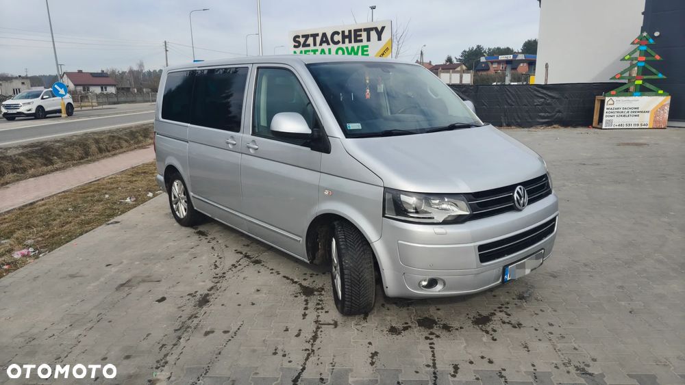 Volkswagen Multivan - 1