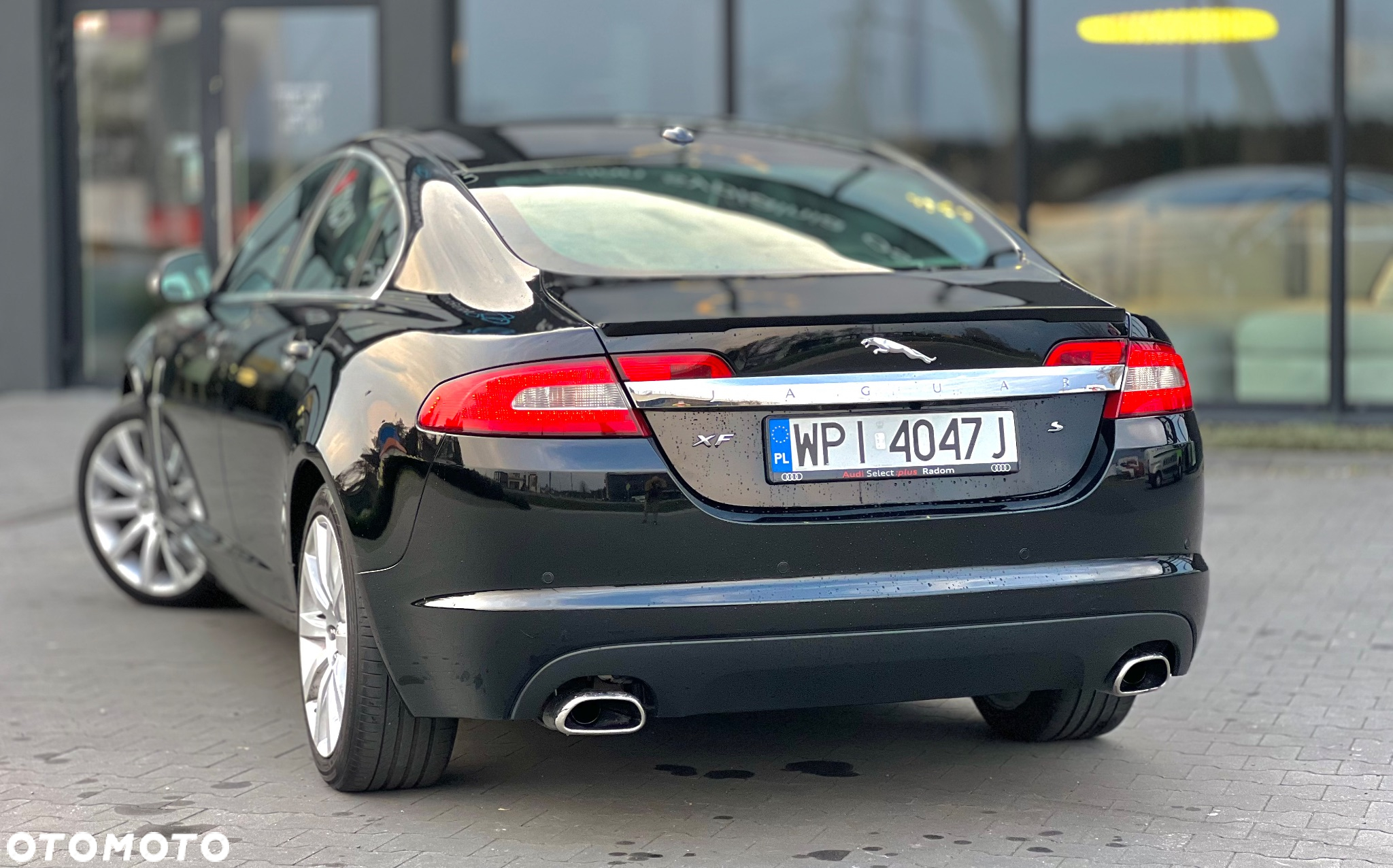 Jaguar XF 2.7 V6 D Premium Luxury - 10