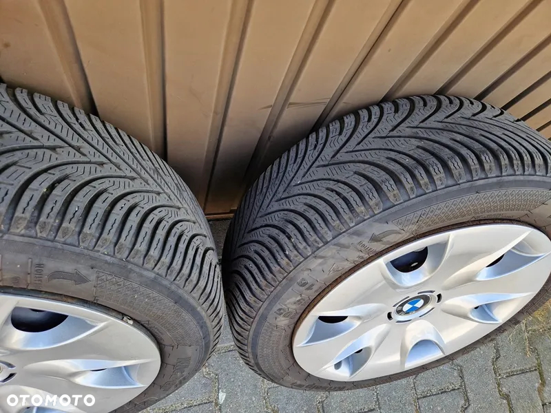 BMW Seria 3 318d DPF Touring - 22