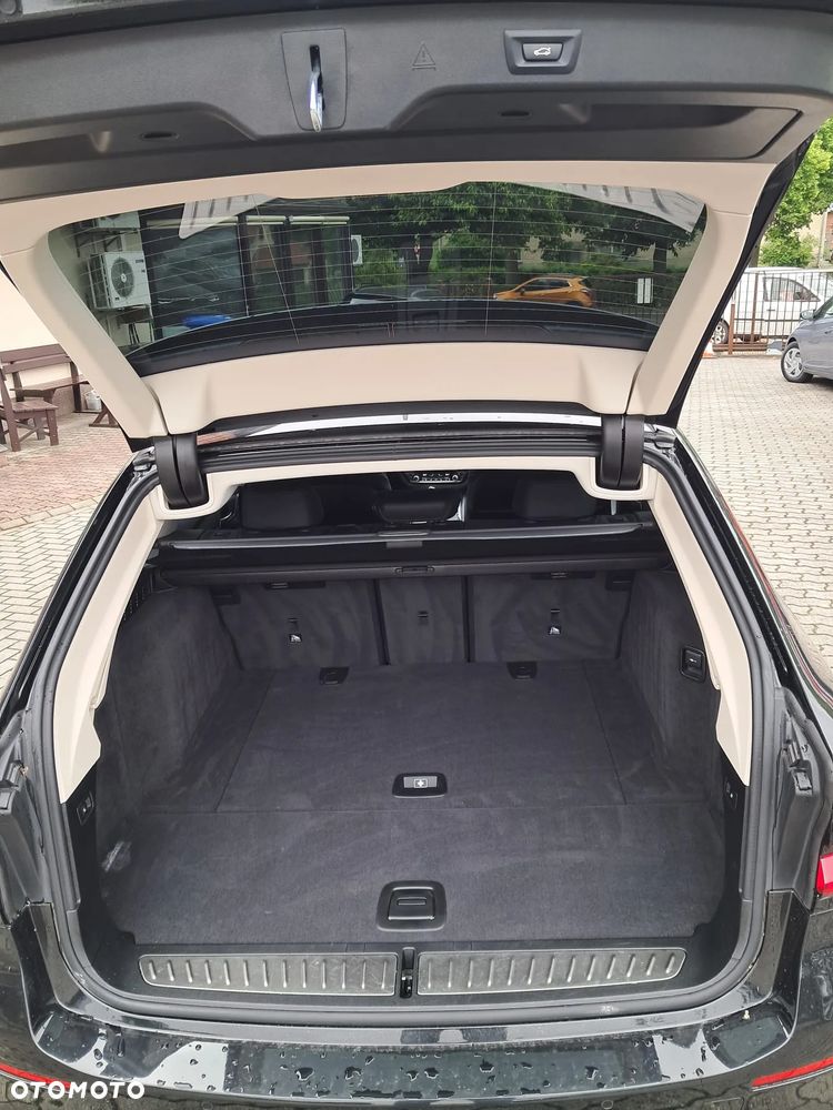 BMW Seria 5 520d Luxury Line sport - 6