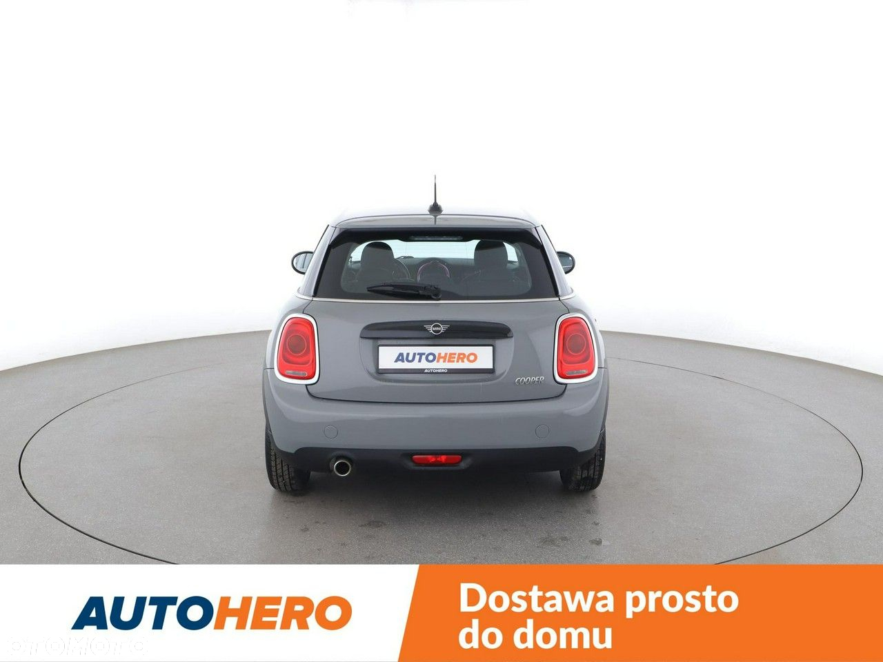 MINI Cooper Standard - 6