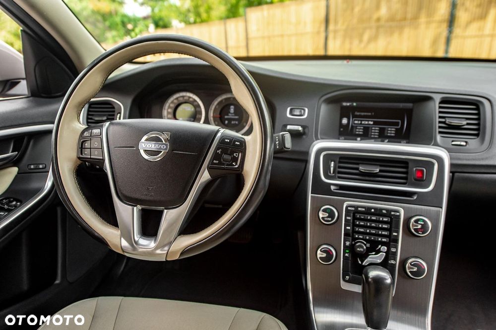 Volvo S60 - 24
