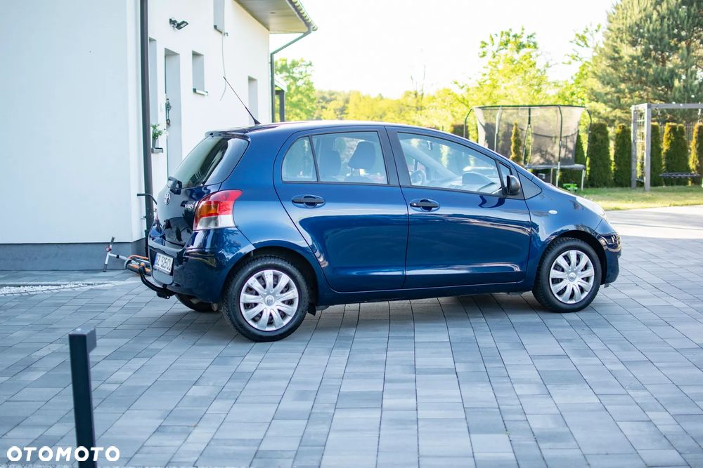 Toyota Yaris - 13