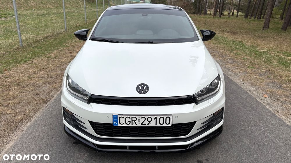 Volkswagen Scirocco 2.0 TDI Blue Motion Technologie Club - 16