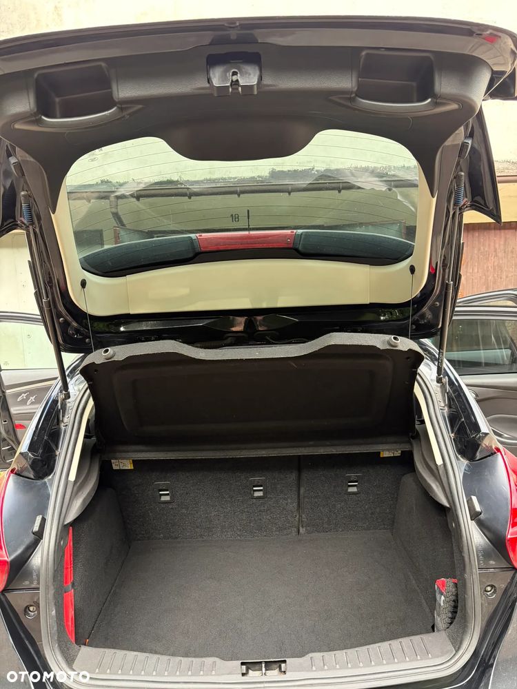 Ford Focus 1.5 TDCi Trend - 5