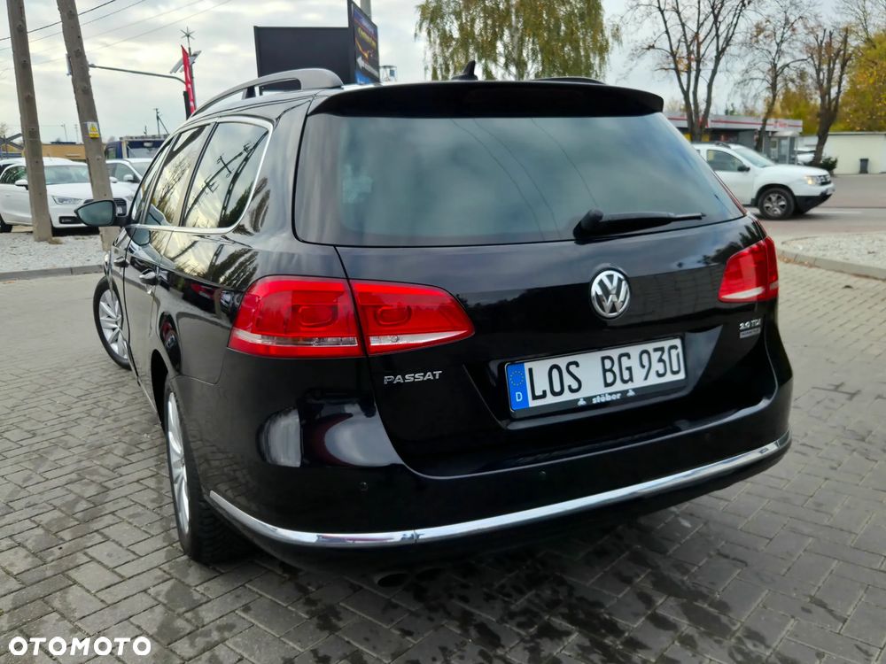 Volkswagen Passat Variant 2.0 Blue TDI SCR Comfortline - 11