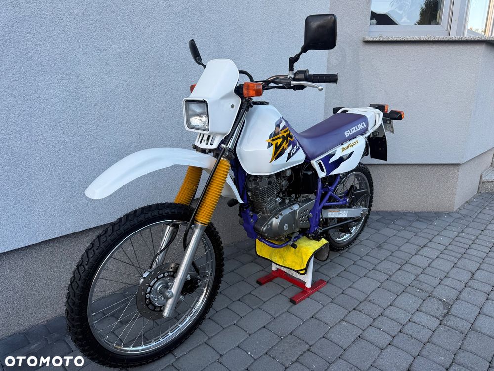 Suzuki DR - 19