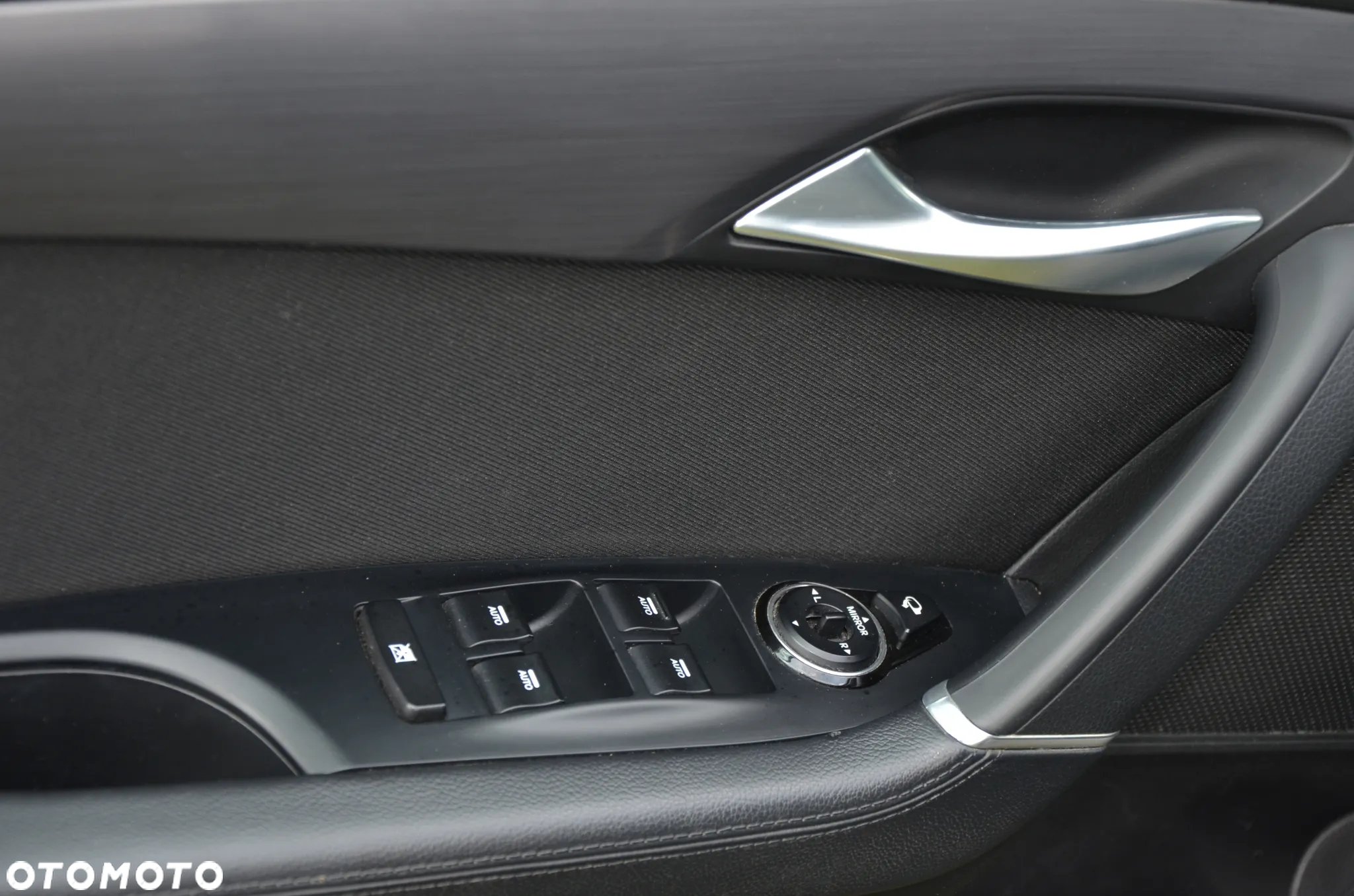 Hyundai i40 1.6 CRDi Premium DCT - 26