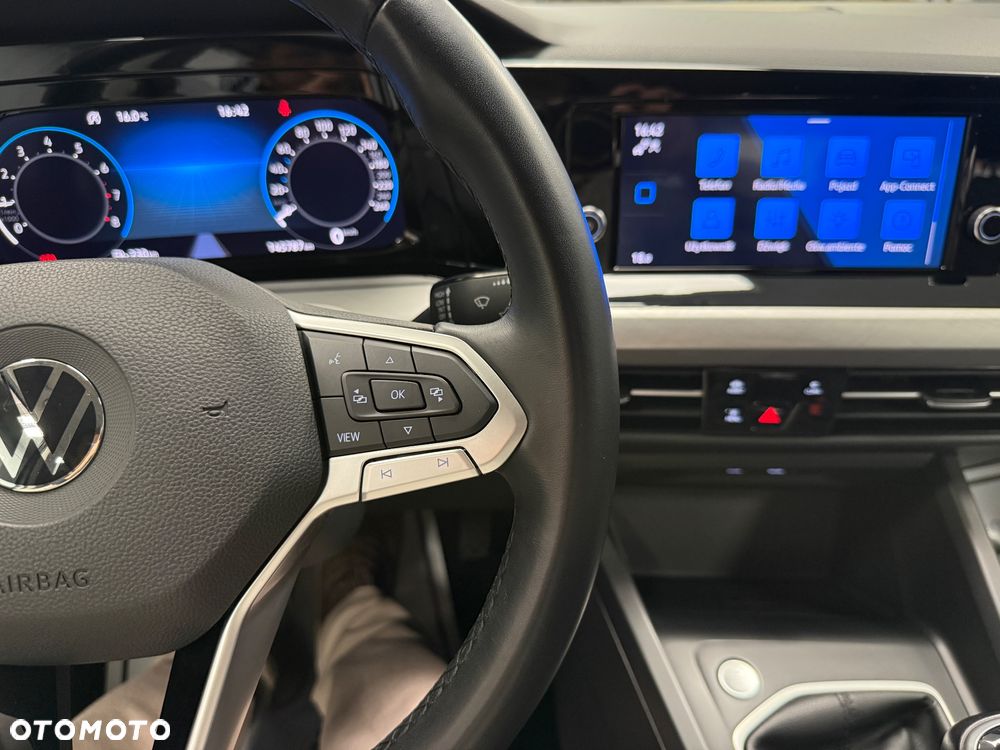 Volkswagen Golf - 15