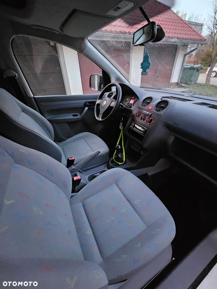 Volkswagen Caddy - 14