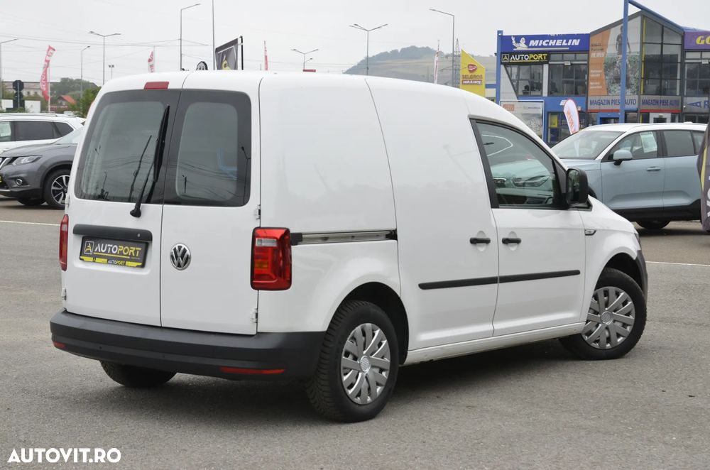 Volkswagen Caddy - 4