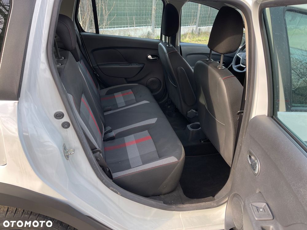 Dacia Logan 1.0 TCe Stepway S&S - 10