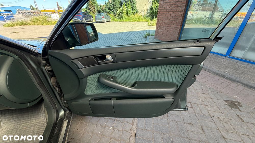 Audi A6 Allroad 2.5 TDI Quattro - 19