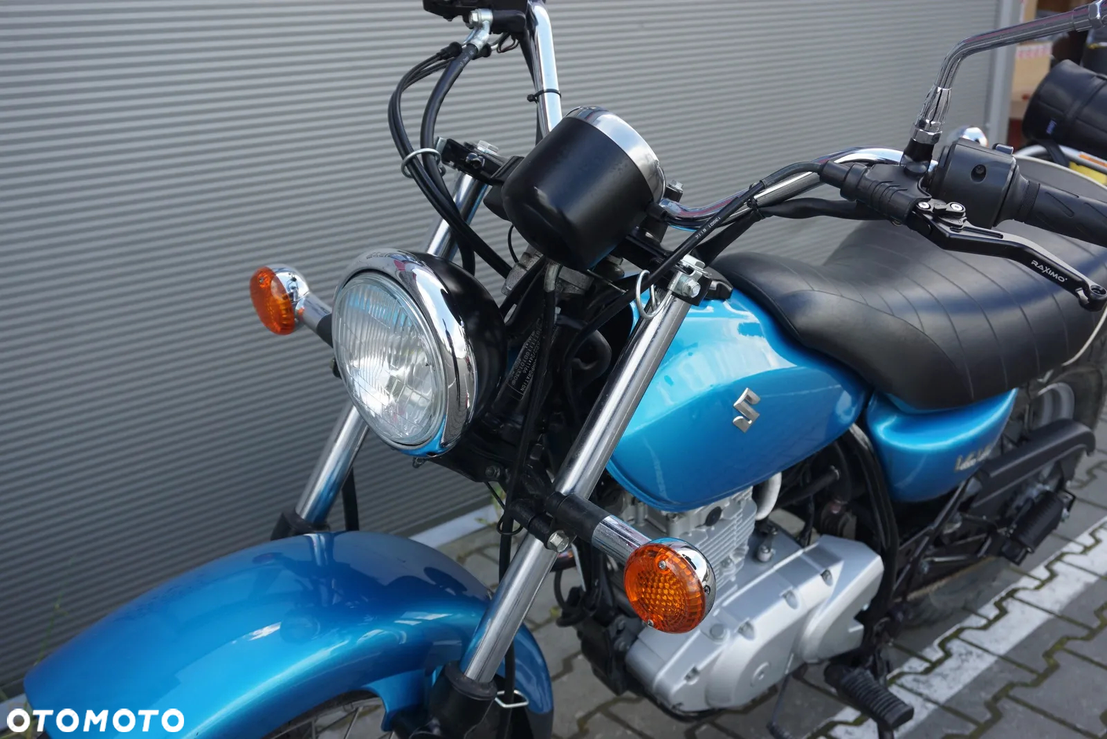 Suzuki RV - 9
