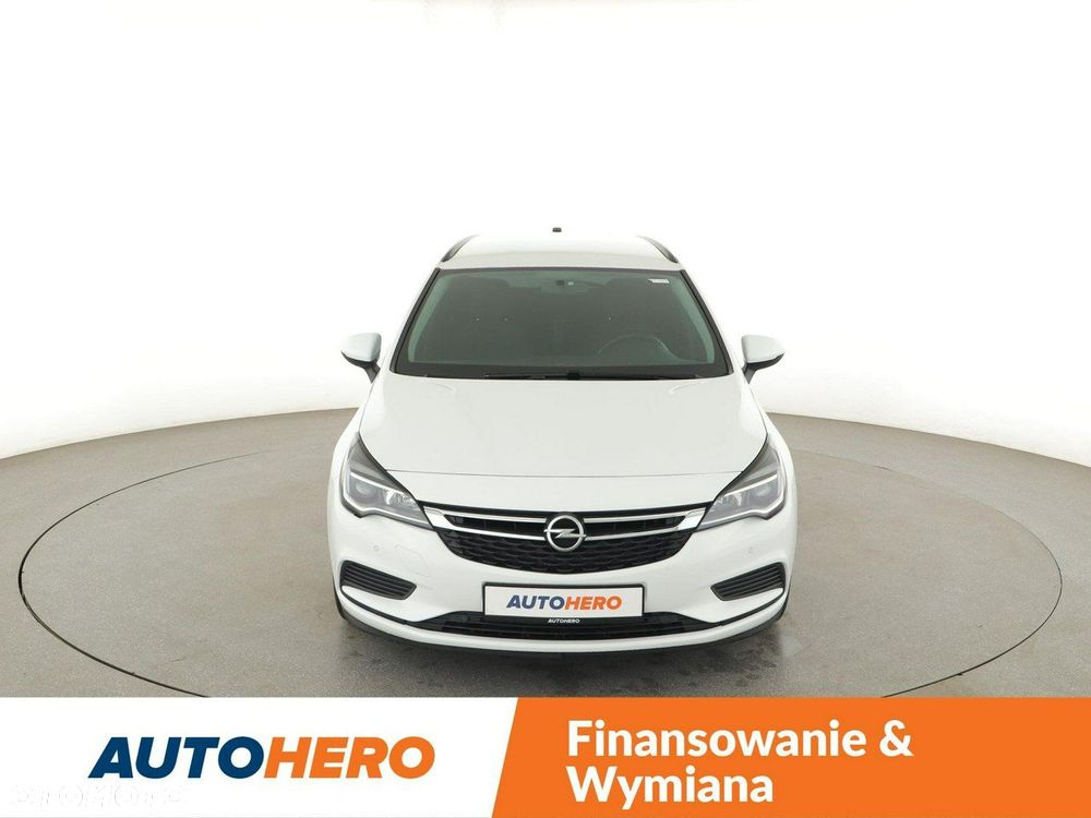 Opel Astra 1.6 D Start/Stop 120 Jahre - 11