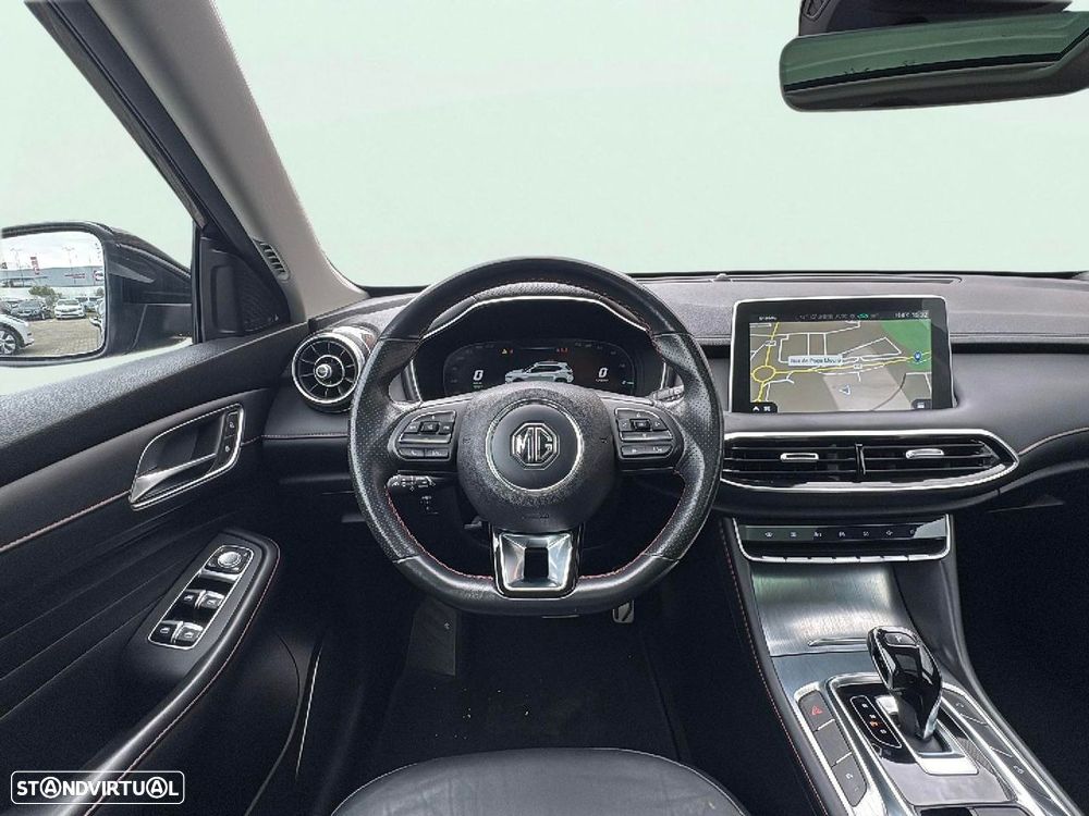MG EHS 1.5 T-GDI Plug-in Hybrid Luxury - 13
