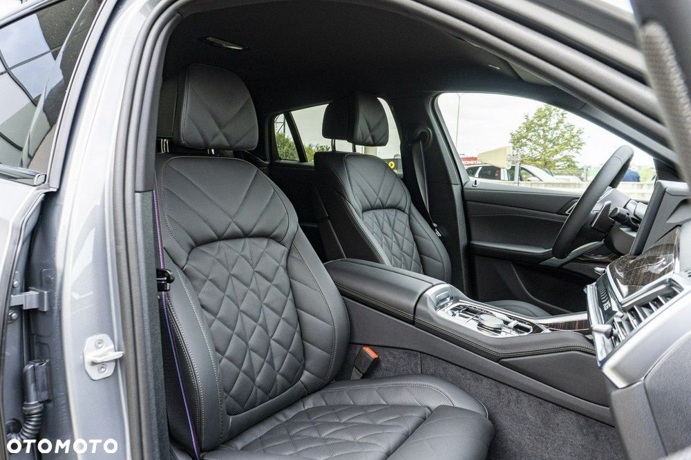 BMW X6 - 29