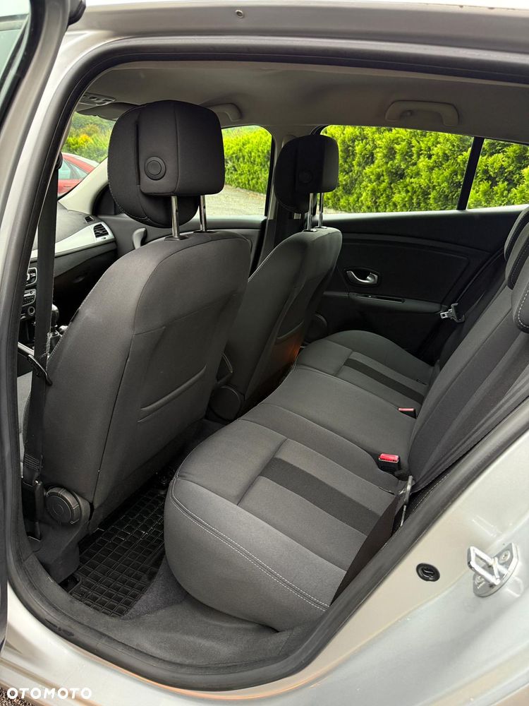 Renault Megane 1.6 16V Dynamique - 17