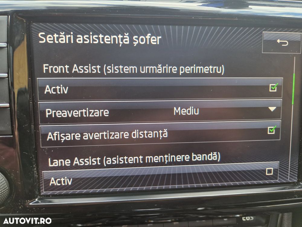 Skoda Superb 2.0 TDI DSG 4X4 Ambition - 14