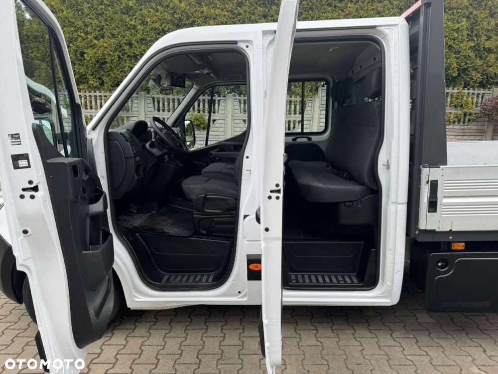 Renault Master Doka 7-osobowy - 38