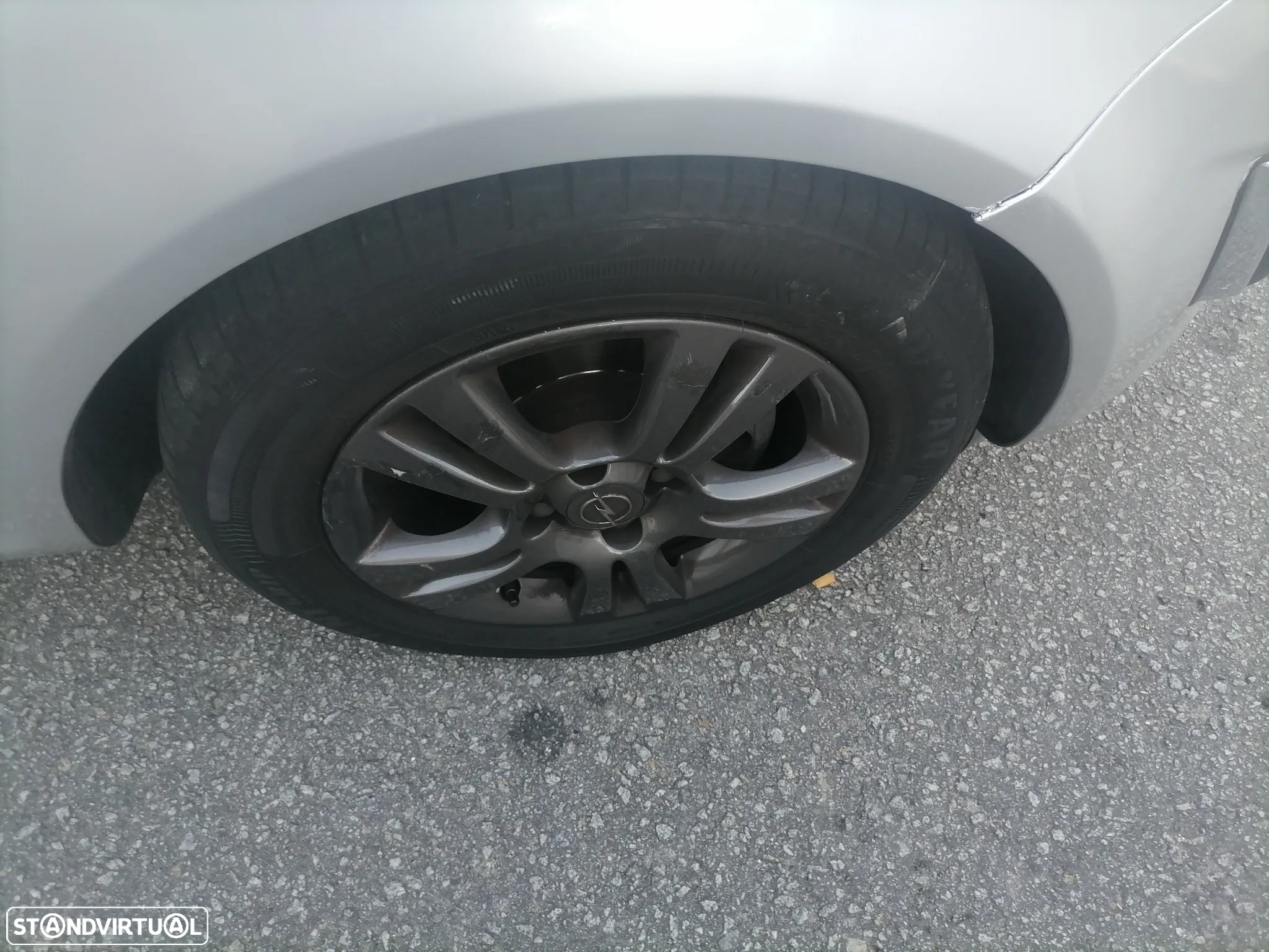 Opel Corsa 1.3 CDTi Enjoy EcoFLEX - 15