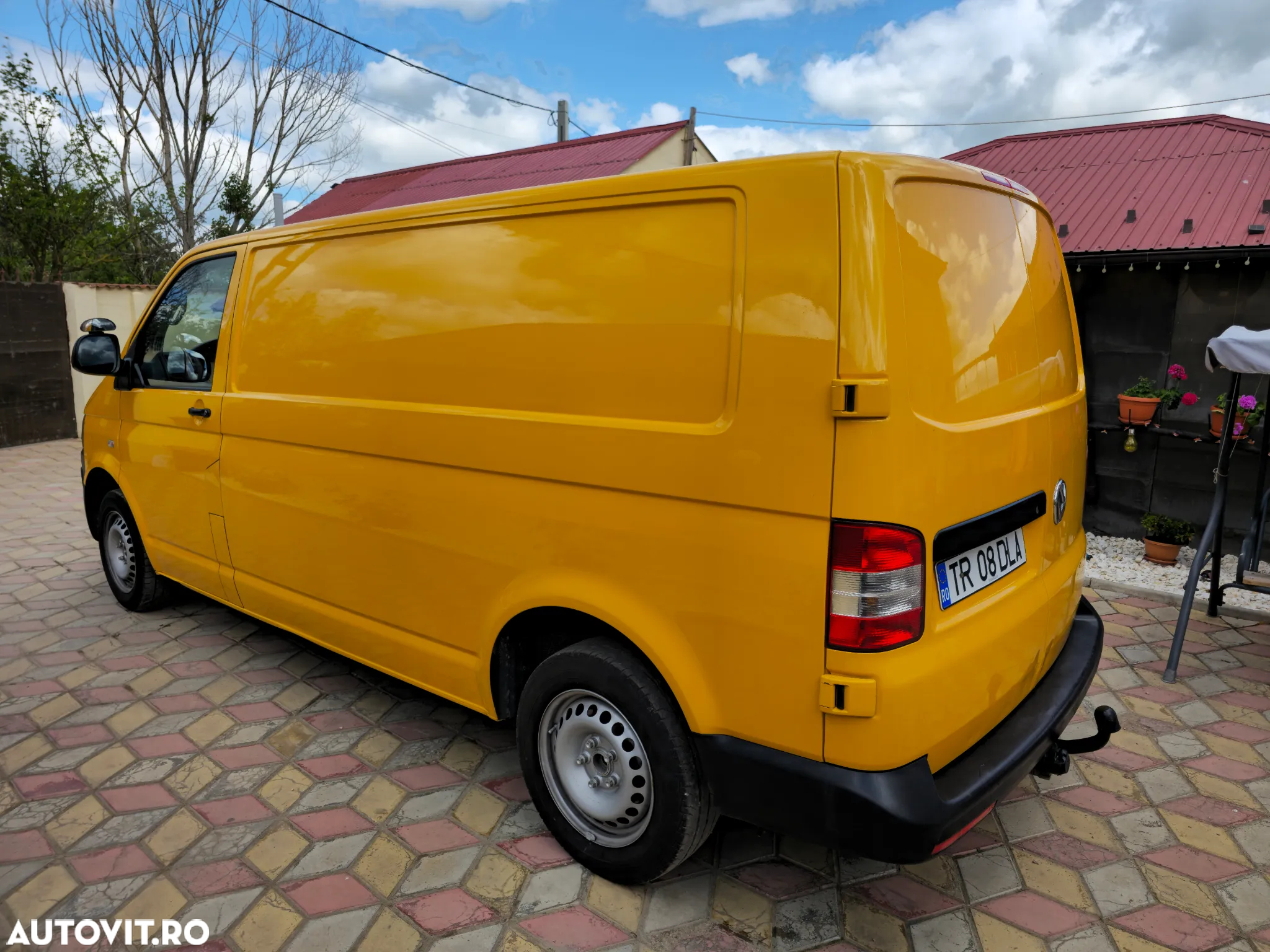 Volkswagen Transporter - 4