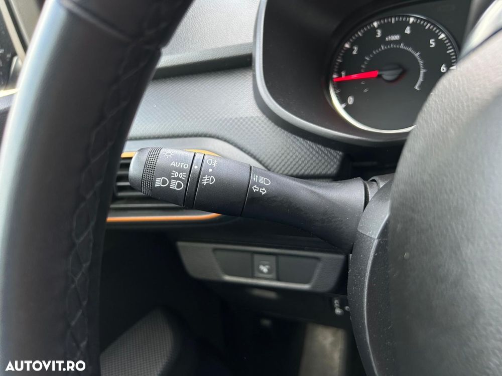 Dacia Sandero Stepway TCe 90 CVT Comfort - 18