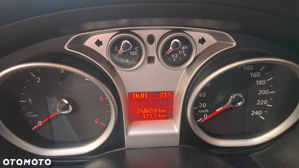 Ford Focus 1.6 TDCi Ambiente - 8