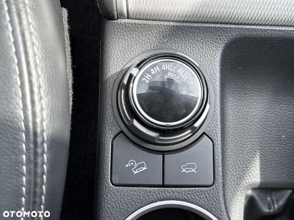 Mitsubishi L200 - 22