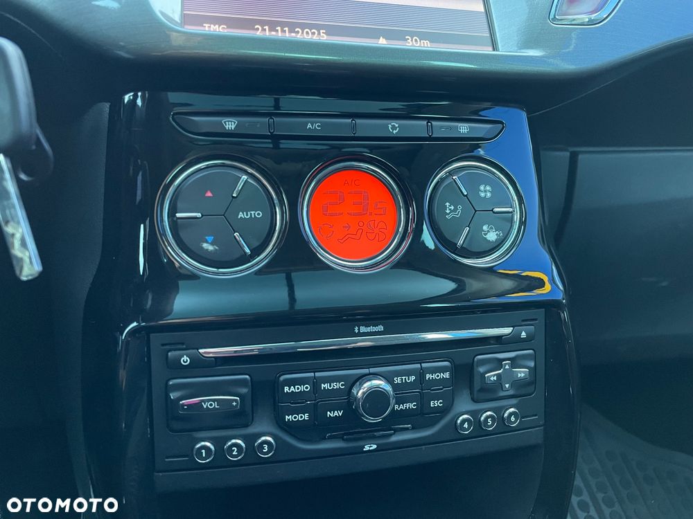 Citroën C3 VTi 95 Exclusive - 22