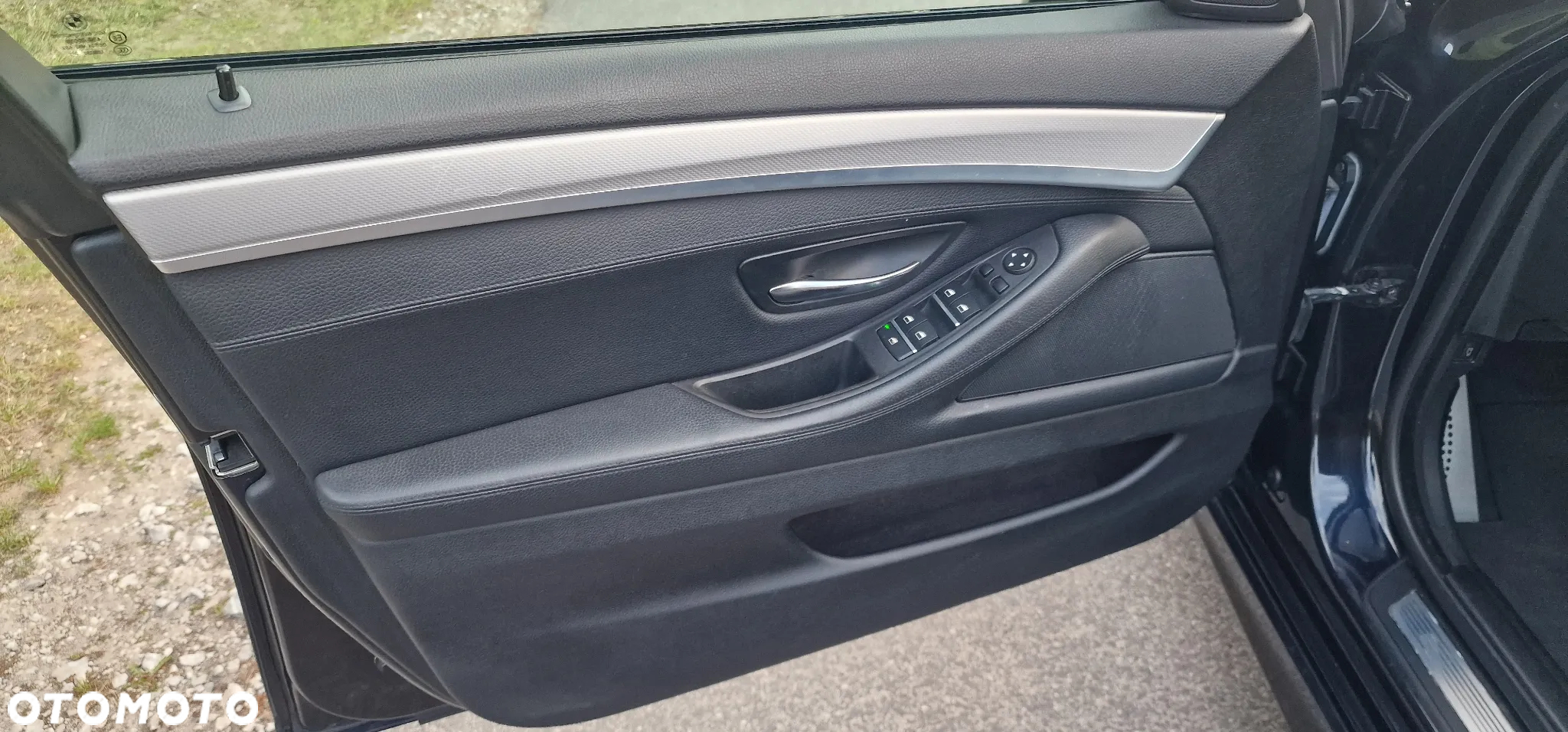 BMW Seria 5 520d Touring - 12