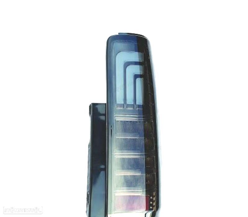 FAROLINS TRASEIROS PARA SUZUKI JIMNY 98- - 1