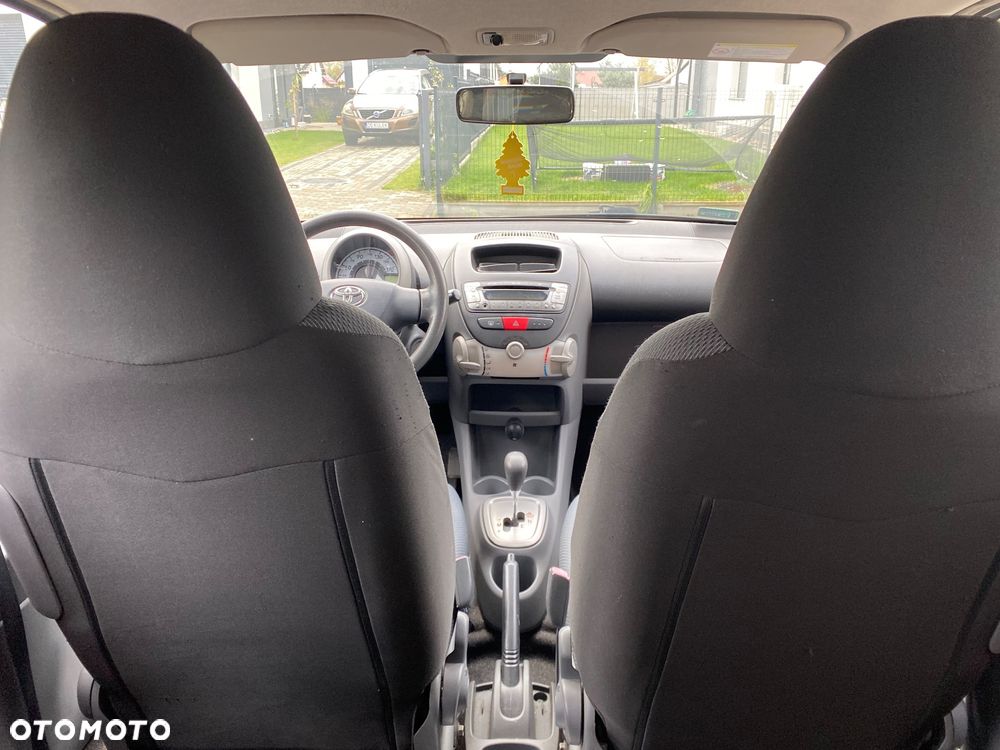 Toyota Aygo - 14